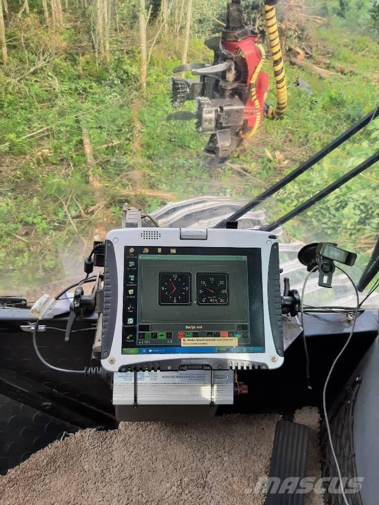 Valmet 921 classik 收穫機