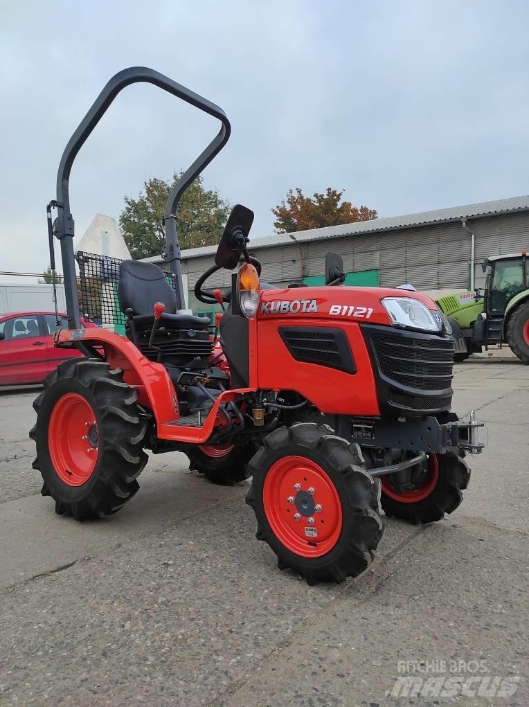 Kubota B1121 小型曳引機