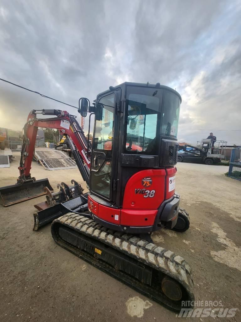 Yanmar vio38-6 小型挖土機/掘鑿機<7t(小型挖掘機)