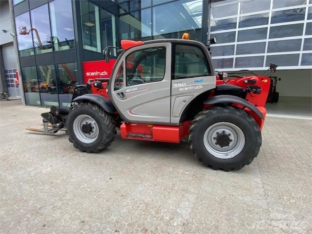 Manitou MT1135 伸縮臂操作車