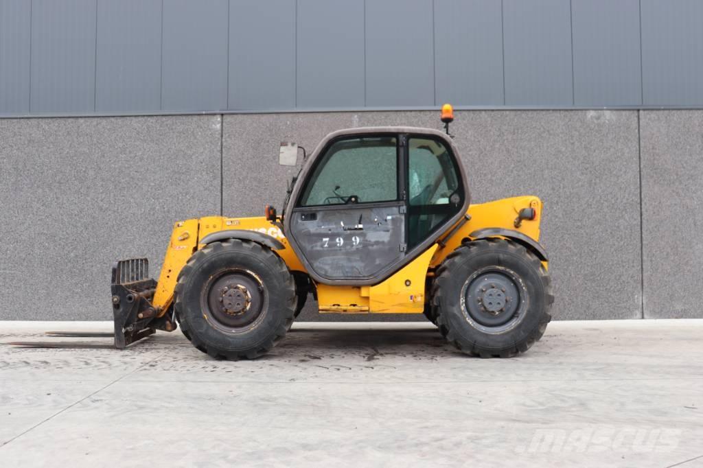 Manitou MT 732 伸縮臂操作車