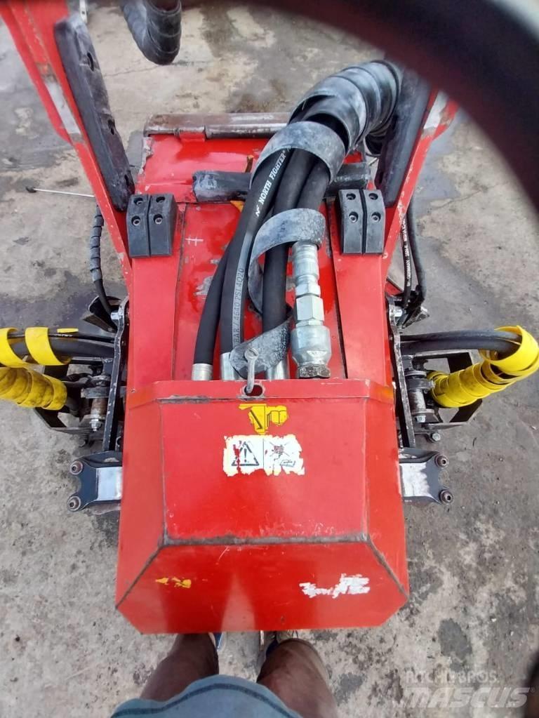 Komatsu 941.1 收穫機