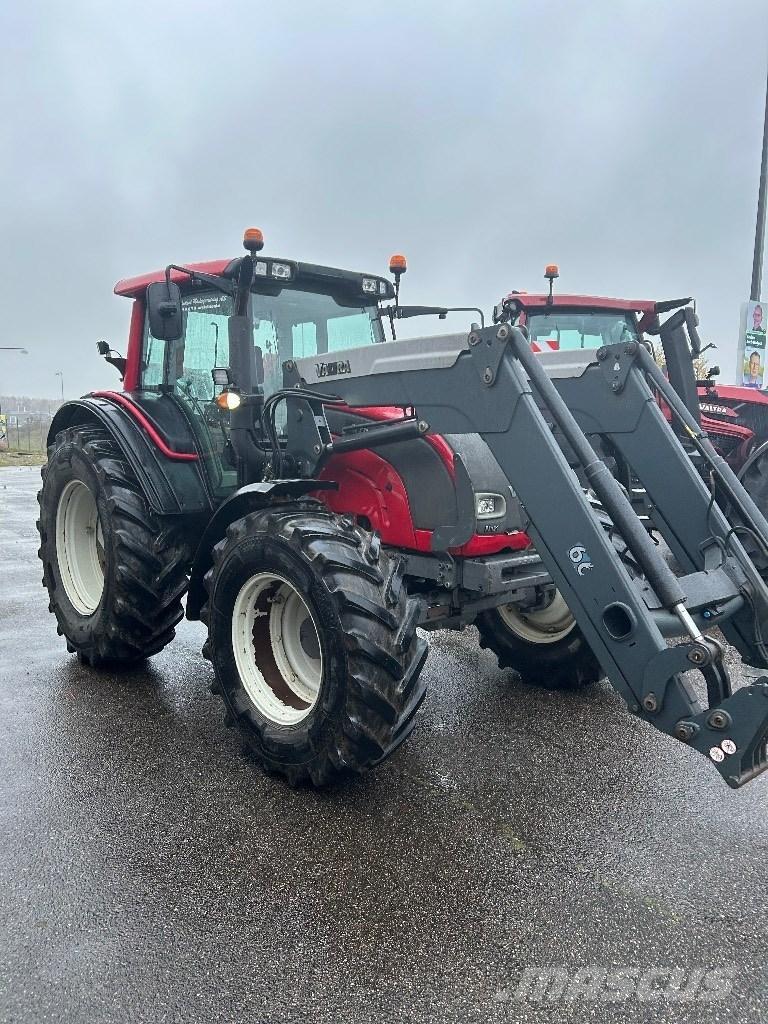 Valtra N 121 曳引機