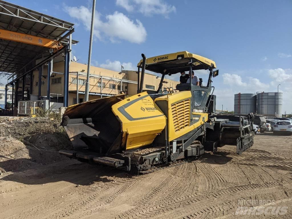 Bomag BF700C-2 瀝青攤舖機/鋪路機