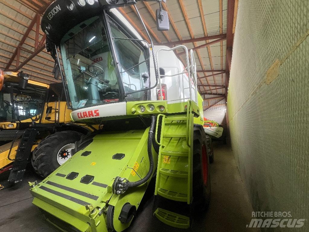 CLAAS Lexion 660 聯合收穫機