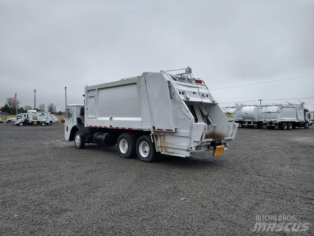 Mack LEU613 垃圾車