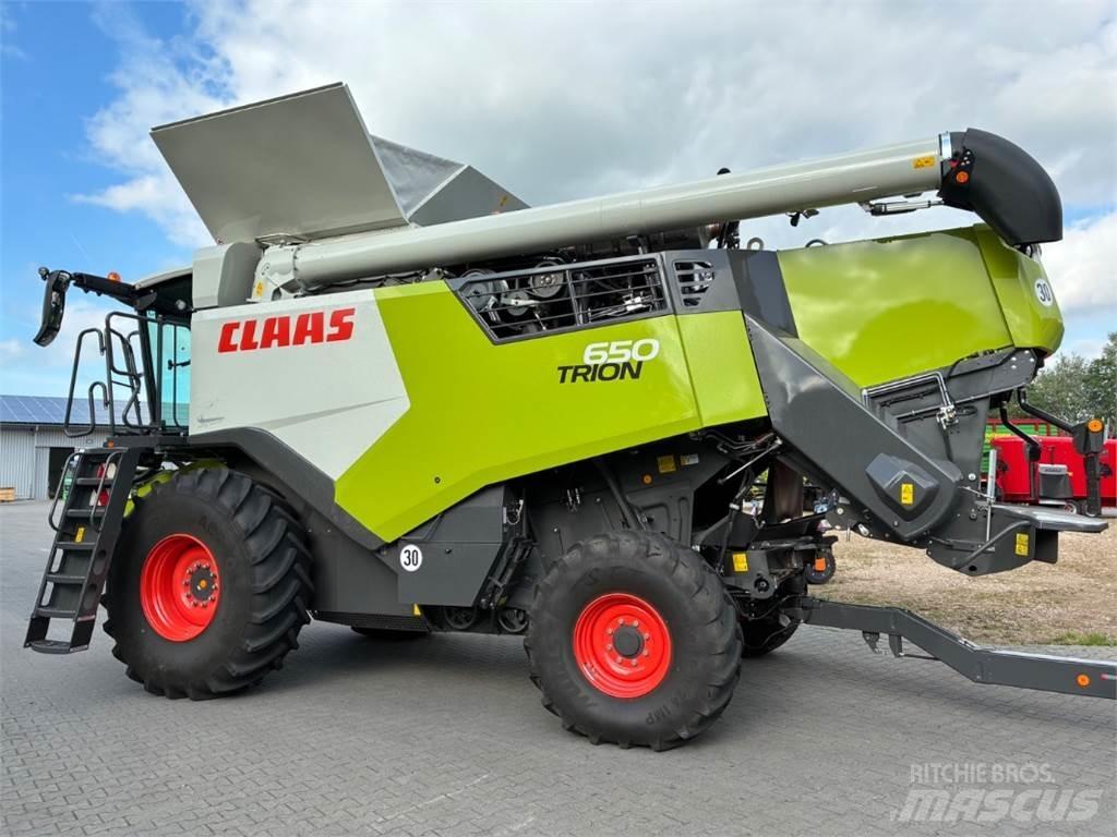 CLAAS Trion 650 聯合收穫機