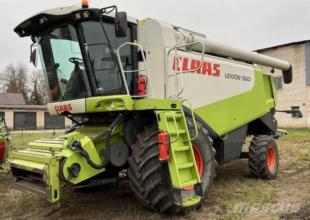 CLAAS Lexion 460 聯合收穫機