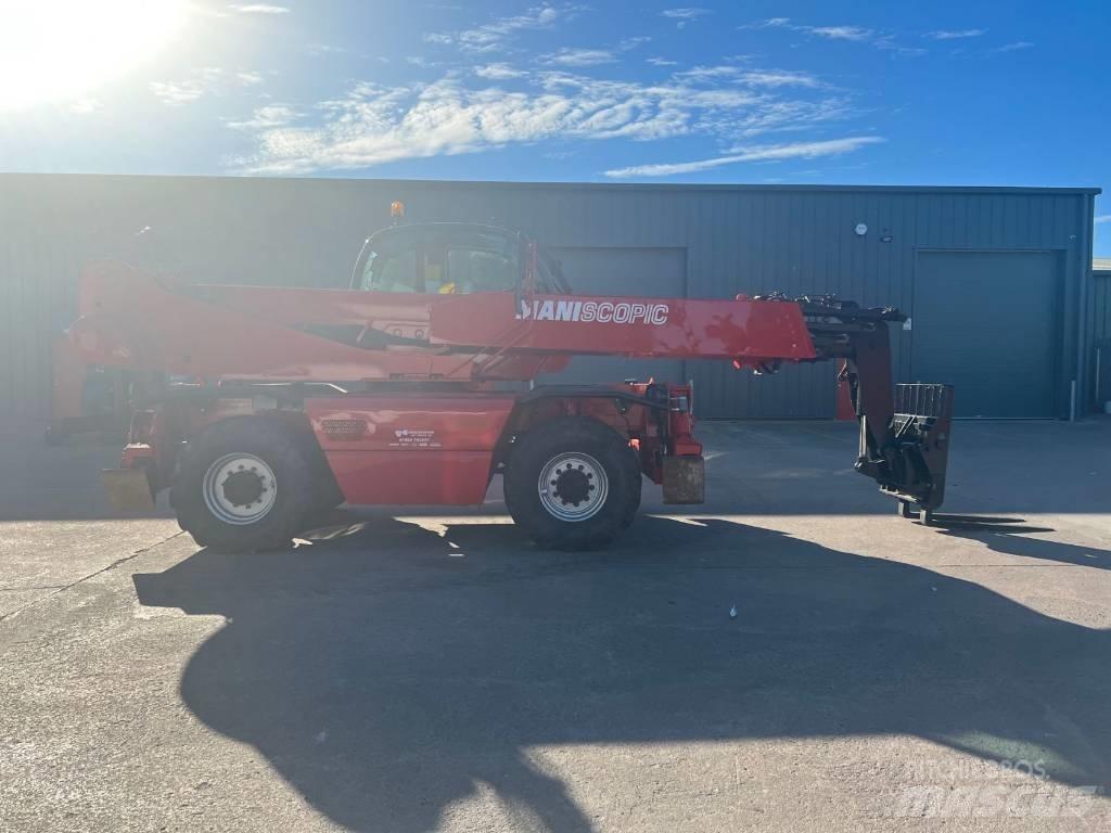 Manitou MRT 2540 伸縮臂操作車
