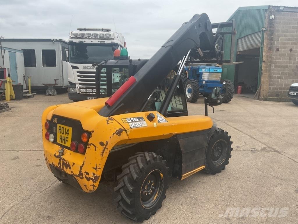 JCB 515-40 伸縮臂操作車