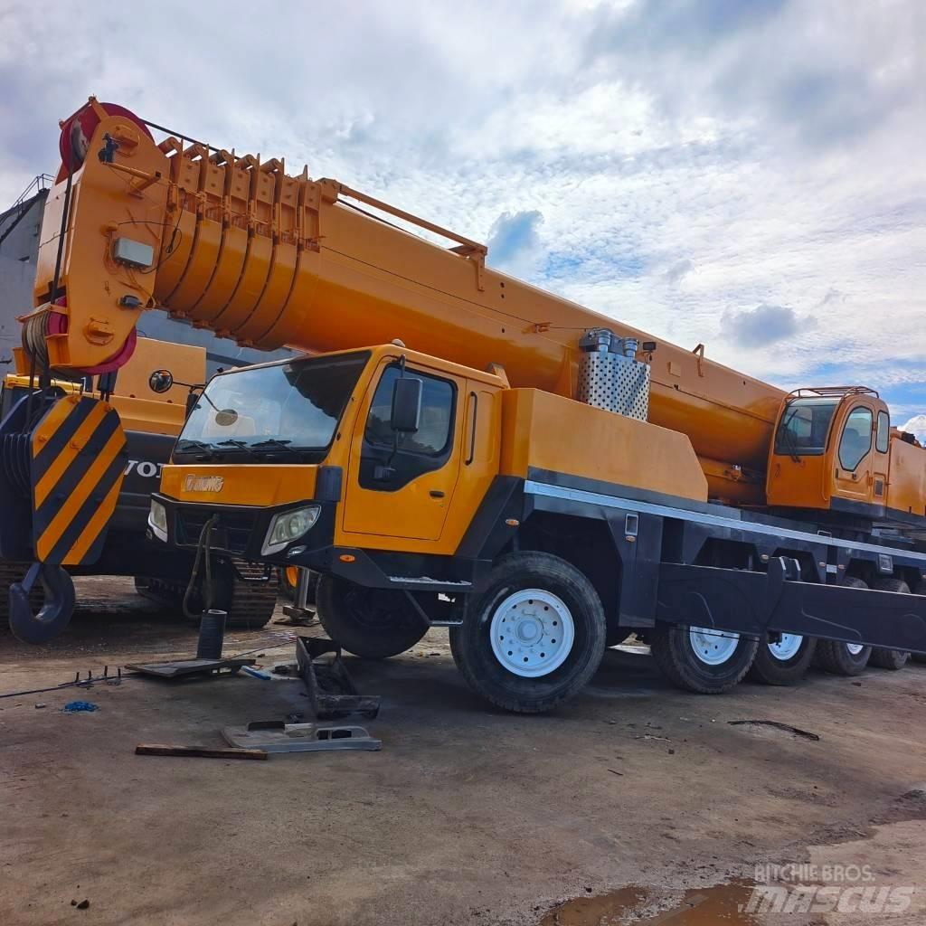 XCMG XCA 200 塔式起重機