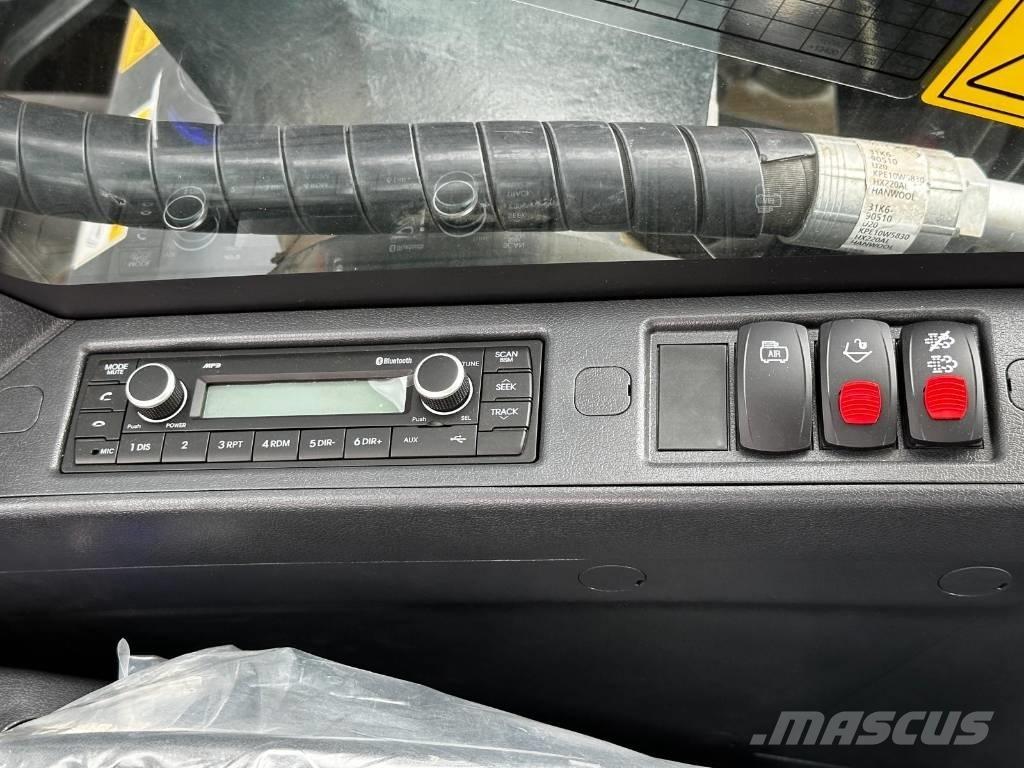 Hyundai HX 220 AL 履帶式 挖土機/掘鑿機/挖掘機