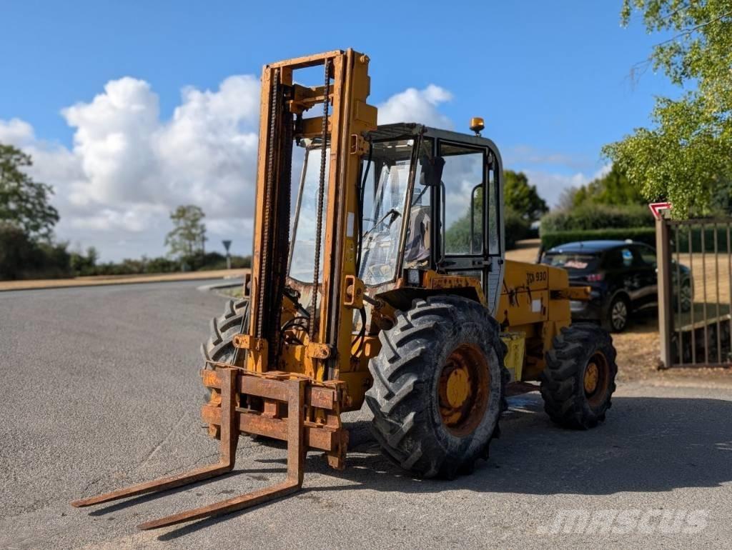 JCB 930 越野車