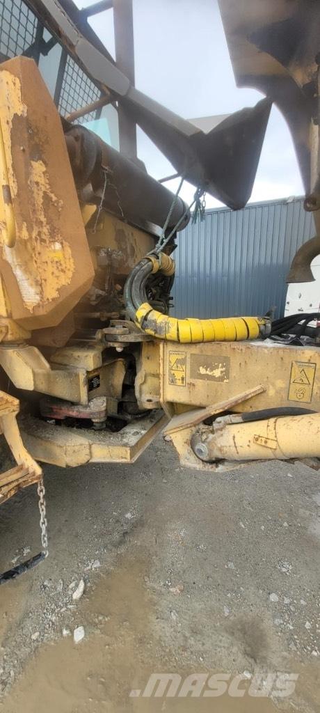Volvo A 25 C 鉸接式起吊車