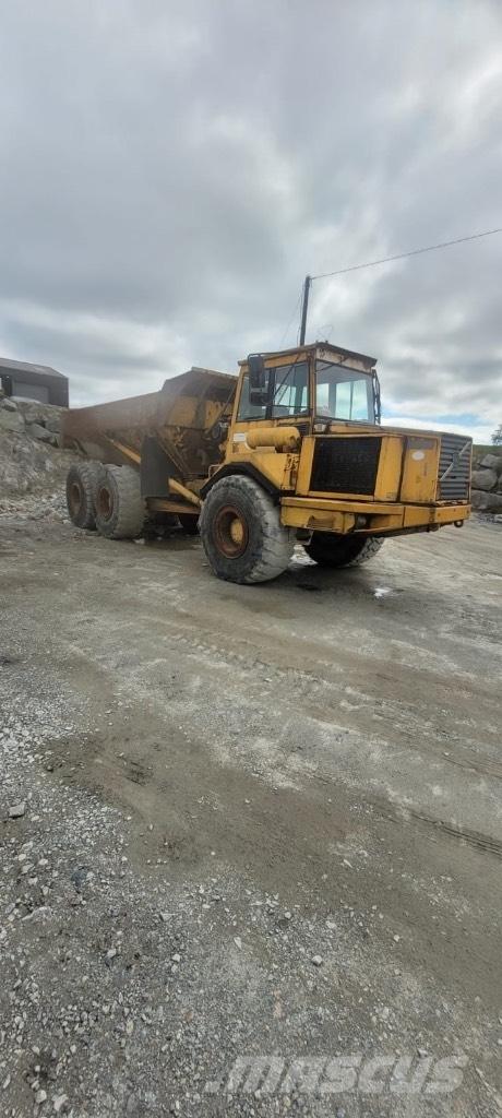 Volvo A 25 C 鉸接式起吊車