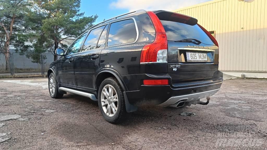 Volvo XC 90 汽車