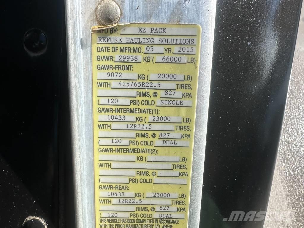 Peterbilt 320 垃圾車