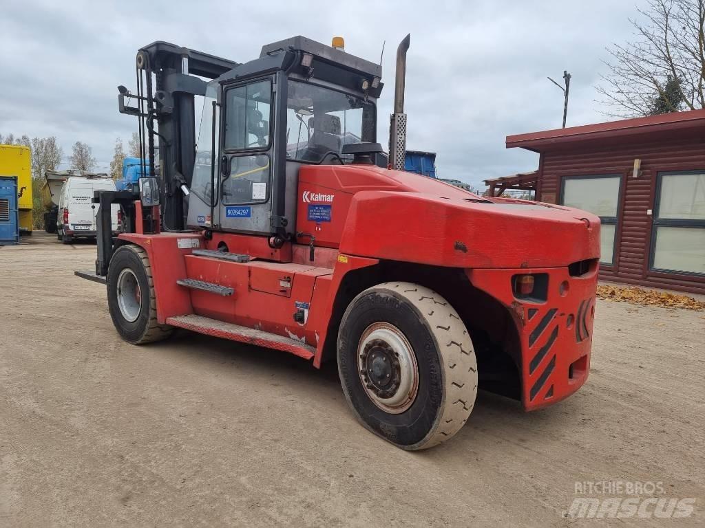 Kalmar DCE 150-12 柴油卡車