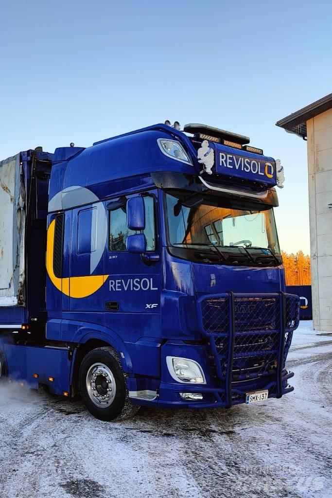 DAF XF 530 FTS 曳引機組件