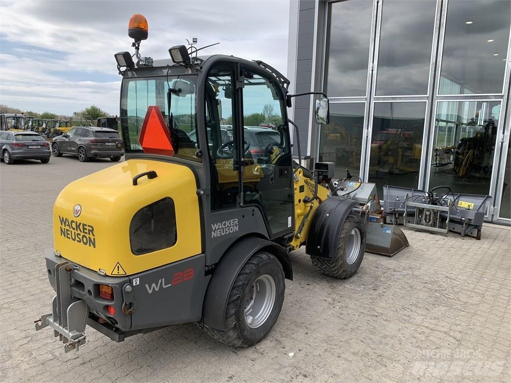 Wacker Neuson WL 28 輪胎式裝載機