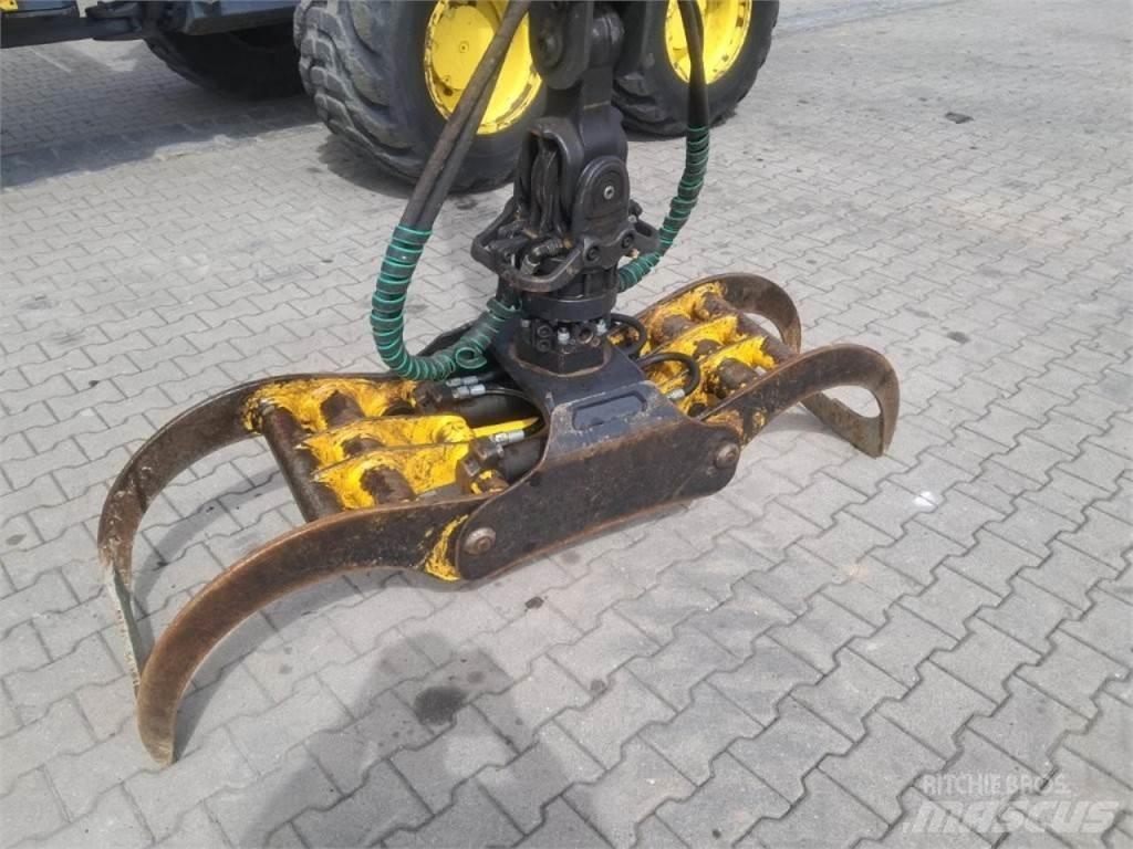 John Deere 1210 G 集運機