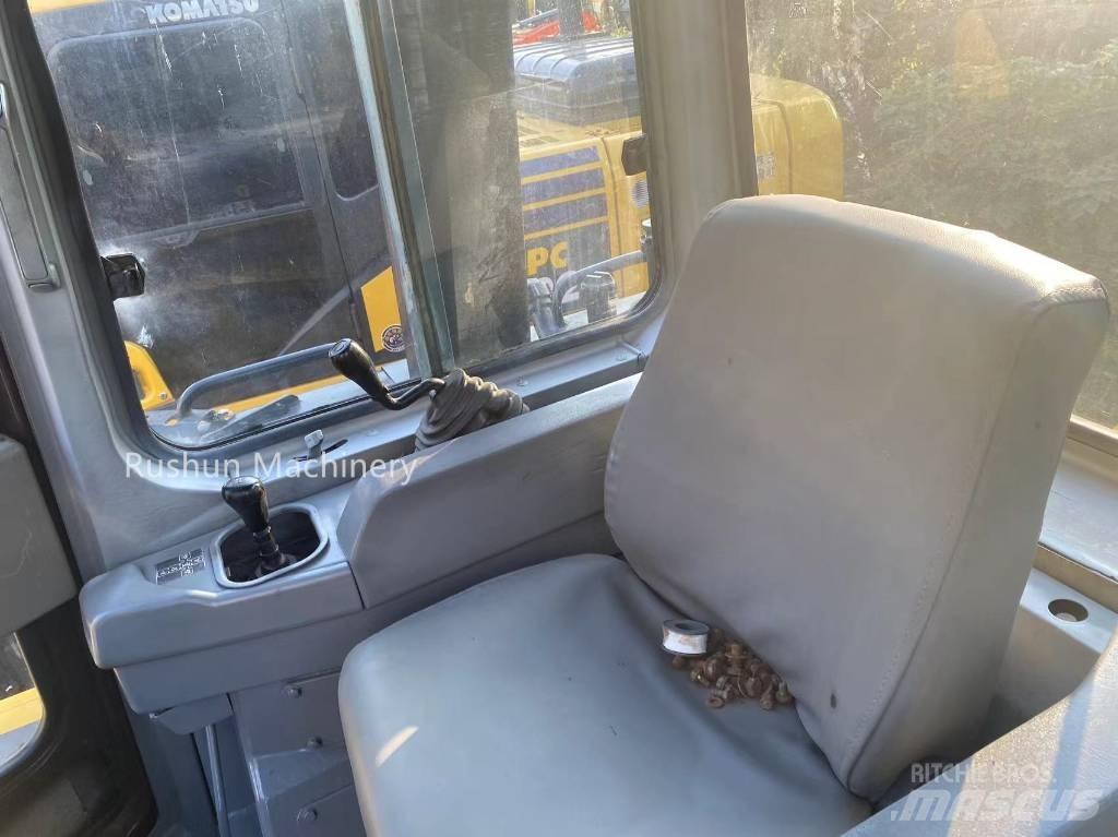 Komatsu D 155 履帶推土機