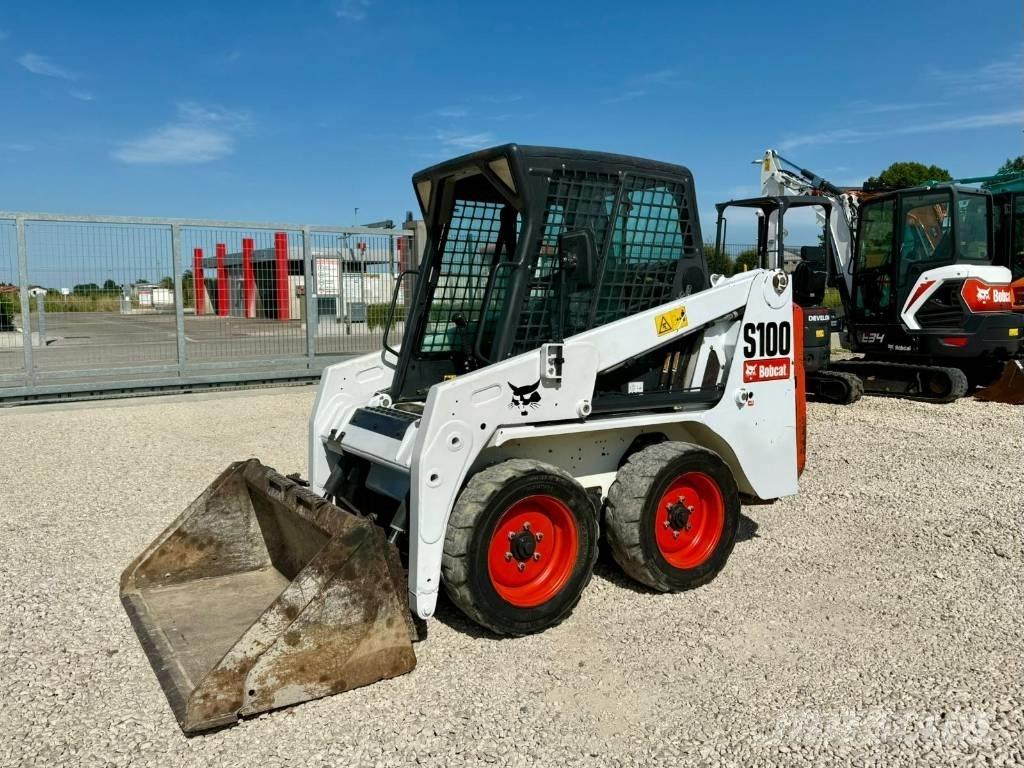 Bobcat S 100 滑移轉向裝載機