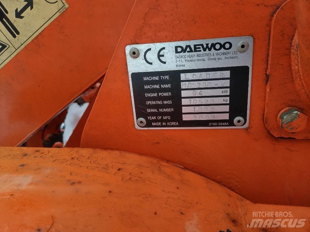 Daewoo 200-V Mega 輪胎式裝載機