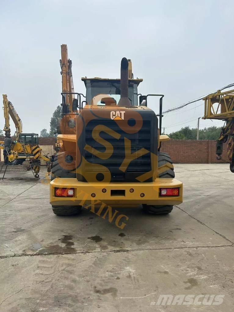 CAT 950 GC 輪胎式裝載機