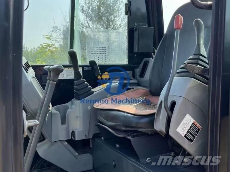 Kubota KX165 小型挖土機/掘鑿機<7t(小型挖掘機)