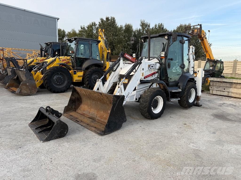 JCB 3 CX 反鏟裝載機