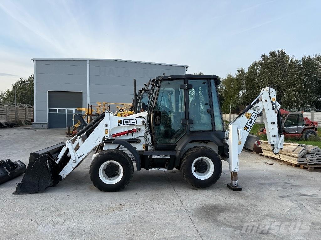 JCB 3 CX 反鏟裝載機
