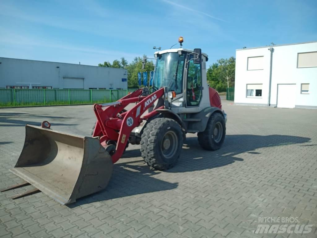 Atlas 75 輪胎式裝載機