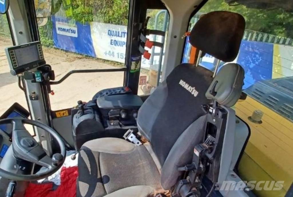 Komatsu WA 480-8 輪胎式裝載機