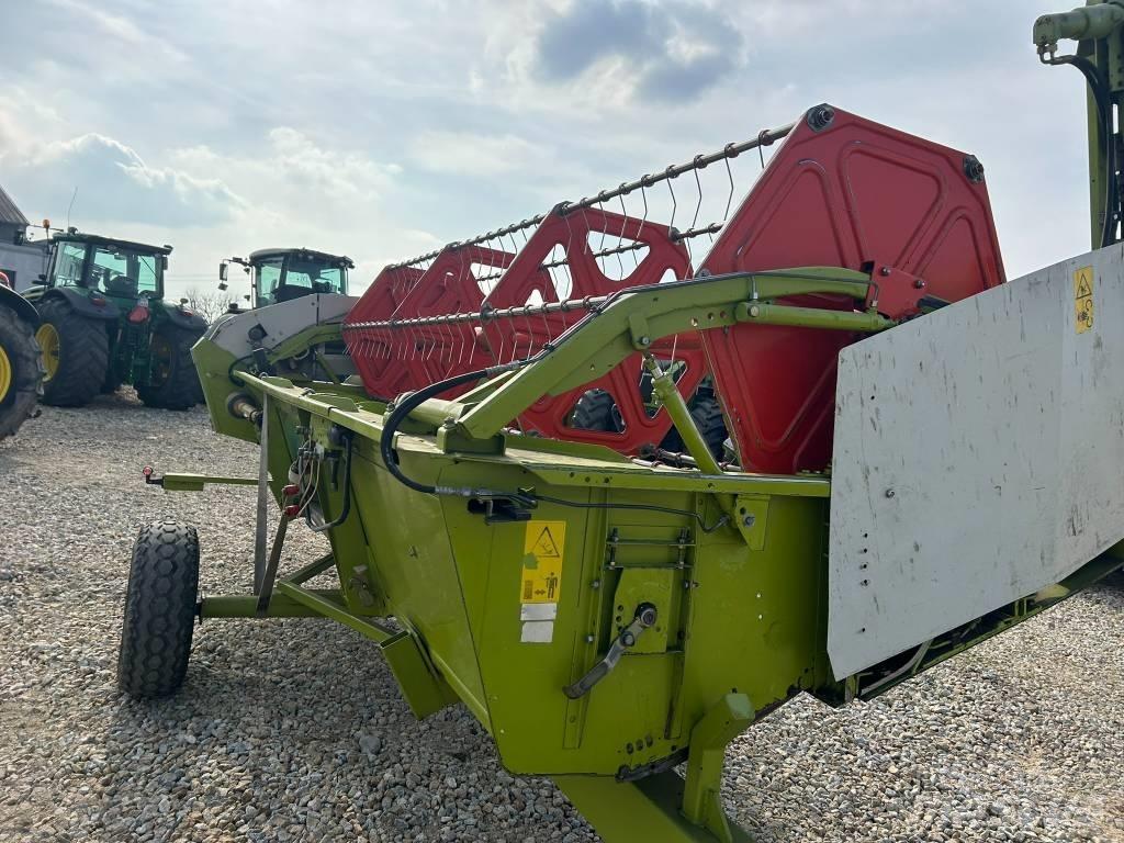 CLAAS Medion 310 聯合收穫機