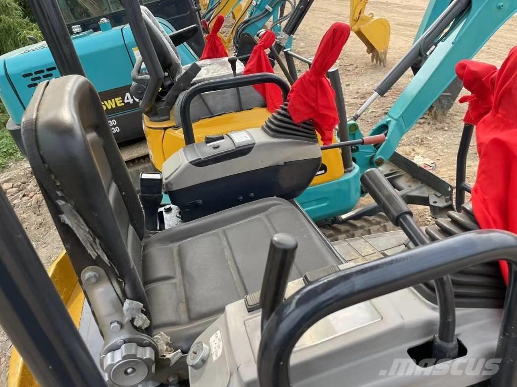 Komatsu PC18MR-3 小型挖土機/掘鑿機<7t(小型挖掘機)