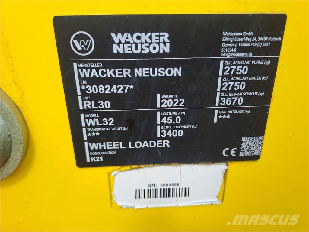 Wacker Neuson WL32 輪胎式裝載機