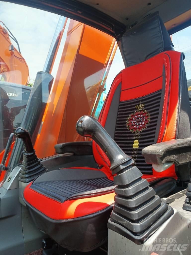 Doosan DX 75 履帶式 挖土機/掘鑿機/挖掘機