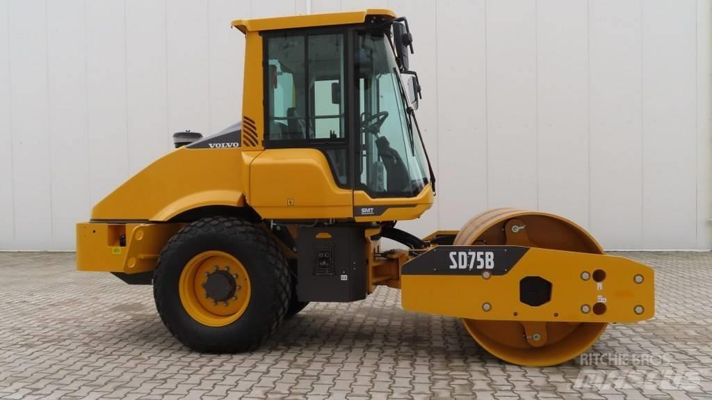 Volvo SD 75 B 單輪滾壓機