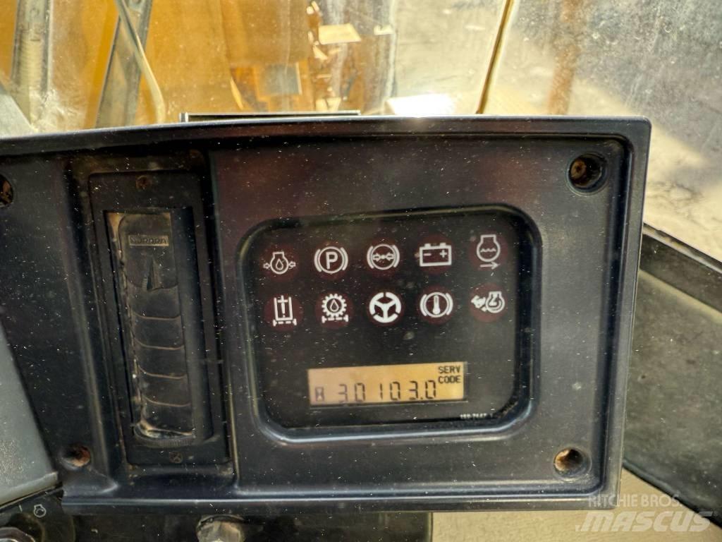 CAT 988 G 輪胎式裝載機