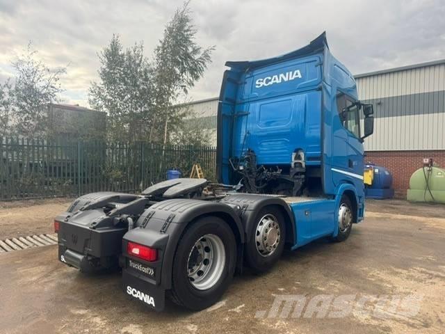 Scania S 500 曳引機組件