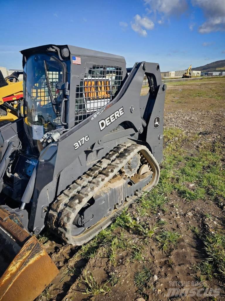 John Deere 317 G 滑移轉向裝載機