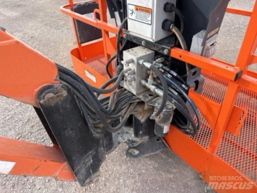 JLG 1200 SJP 伸縮臂高空作業車