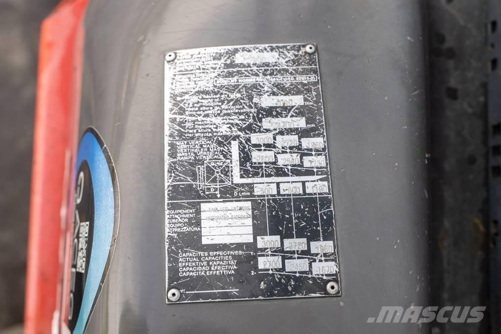 Manitou MI 30 D 柴油卡車