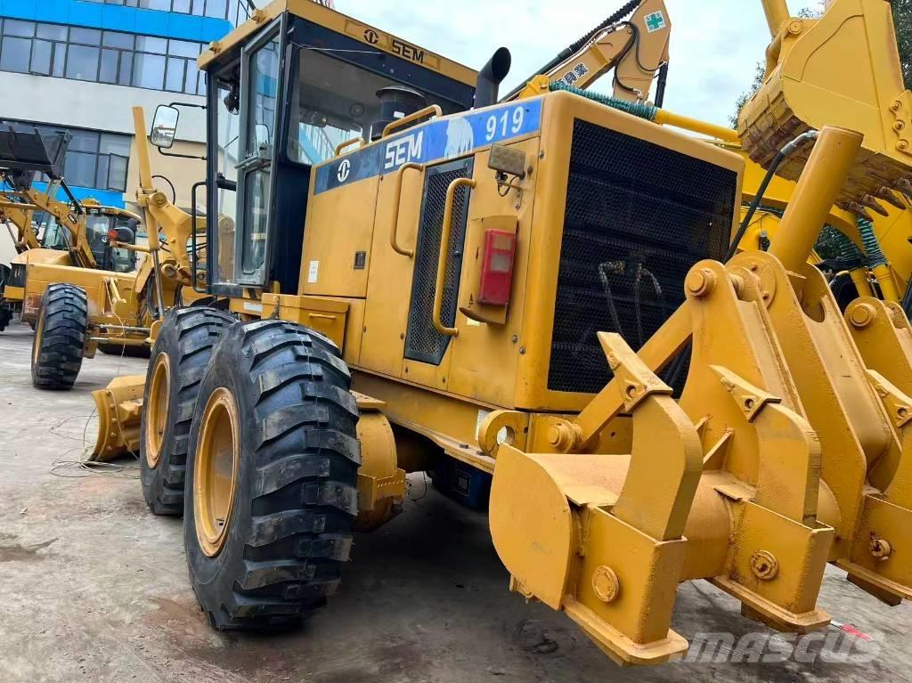 SEM 919 平土機