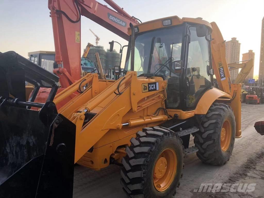 JCB 3 CX 反鏟裝載機