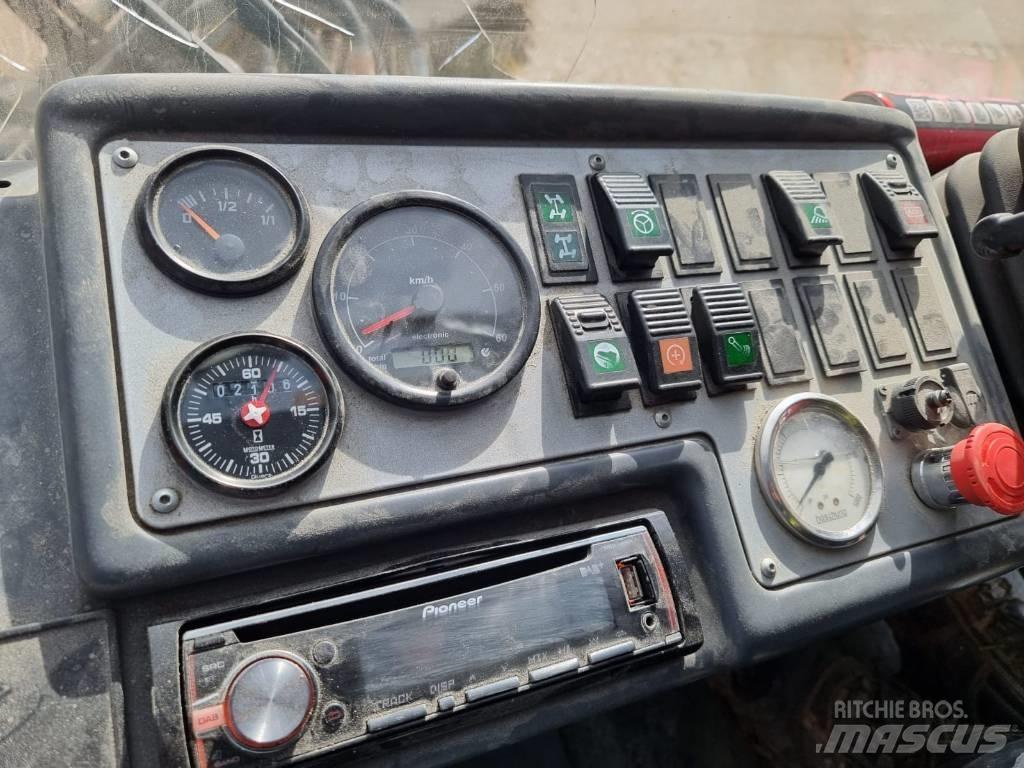 Boschung S-3 掃倉機
