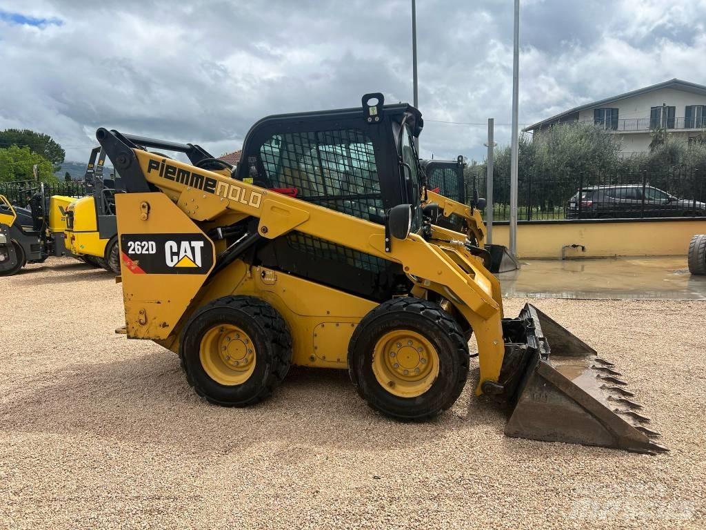 CAT 262 D 滑移轉向裝載機