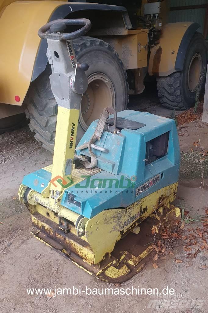 Ammann AVH 100-20 夯實機(夯土機)