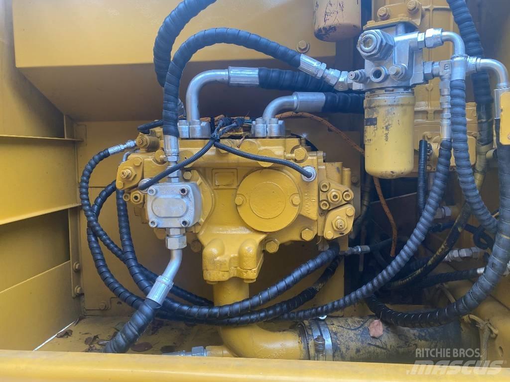 CAT 320 C L 履帶式 挖土機/掘鑿機/挖掘機